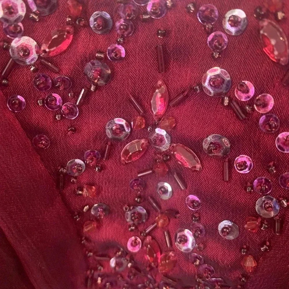 Ignite Tiered Sleeveless Berry Maroon Wine Short Evening Dress Women’s S Small - Picture 3 of 7